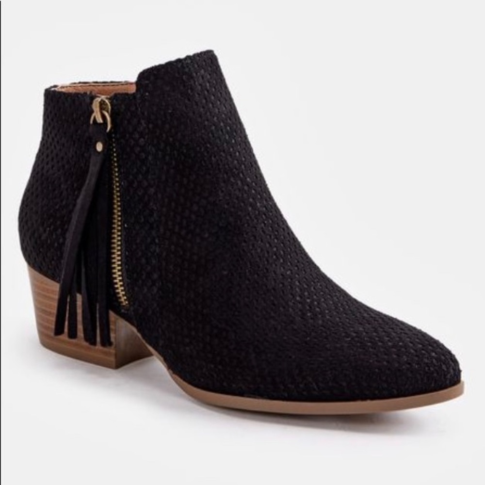 Black Booties